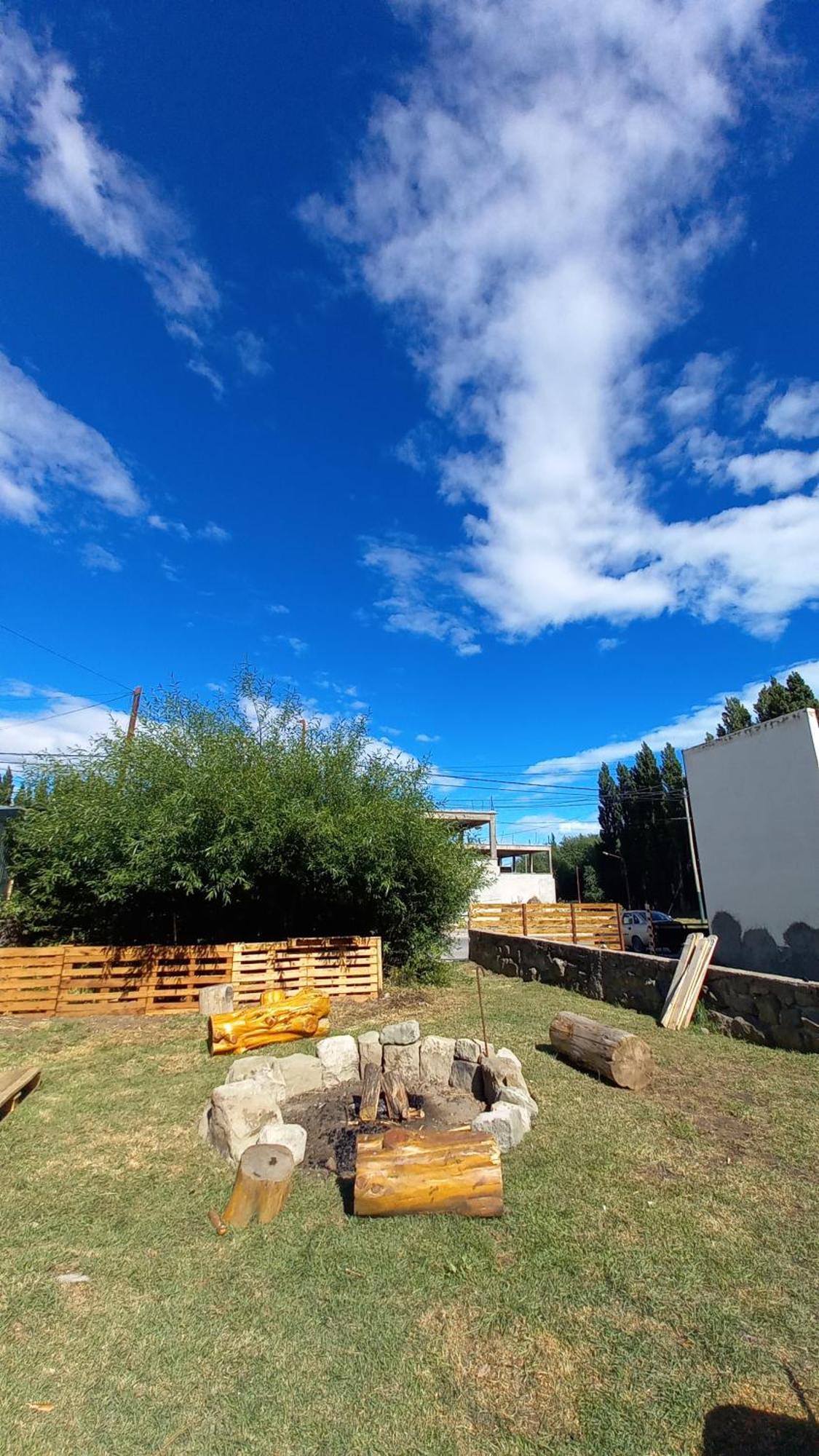 Hostel Yatel El Calafate Buitenkant foto